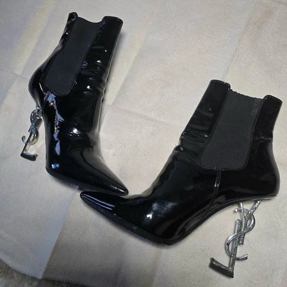 FINAL SALE!!! YSL Saint Laurent Black Patent Leather Opyum Booties - Picture 7 of 7